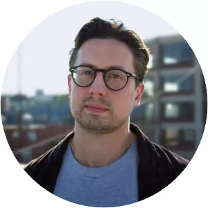 Zach Hines photograph