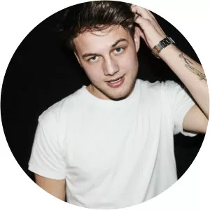 Zack Oliver - American football quarterback