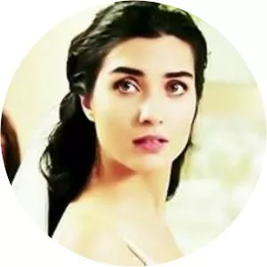 Zahra Hassan - Singer