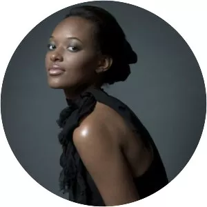 Zanele Suttle photograph