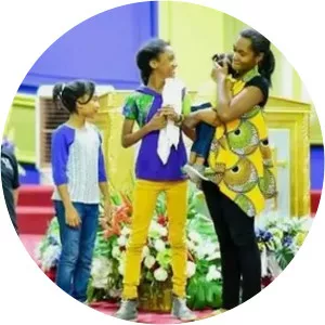 Zara Michel photograph