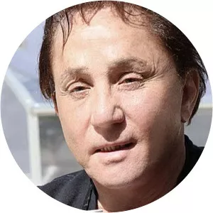 Zari Kovo photograph