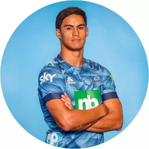 Zarn Sullivan - Rugby union player