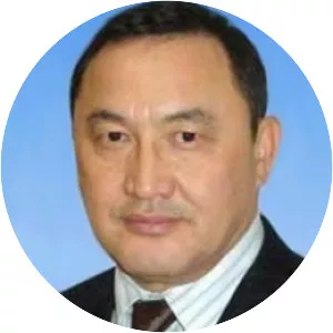 Zautbek Turisbekov - Politician
