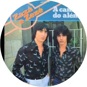Zazá & Zezé - Musical group