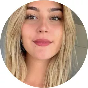 Zeynep Lal Başbuğ photograph