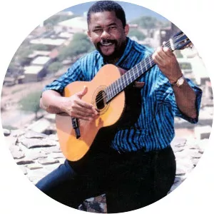Zézé di nha Reinalda Musician