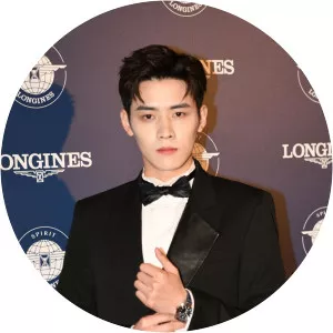 zhou zhennan nhâm hào