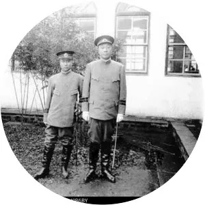 Zhu Qinglan - Politician