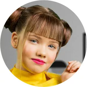 Zia Deer - Musical artist