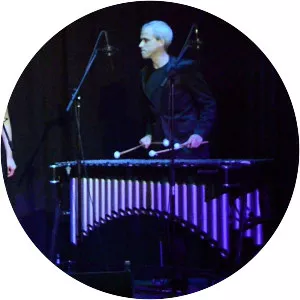 Zmei Trei - Musical group