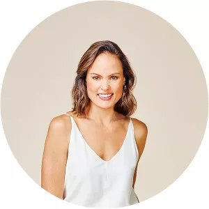 Zoe Bingley-Pullin - Author