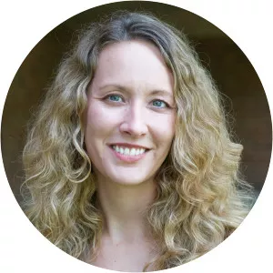 Zoë D. Peterson - Author