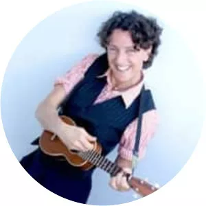 Zoë Lewis - Musician