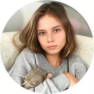 Zoe Petit photograph