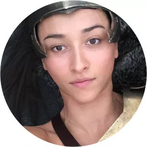 Zoe Shelley photograph