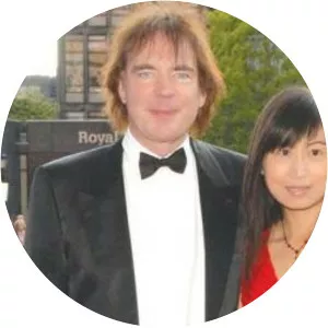 Zohra Ghazi - Julian Lloyd Webber's ex-wife