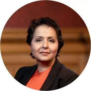 Zohra Mojadeddi - Politician