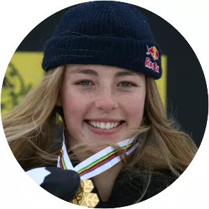 Zoi Sadowski-Synnott - New Zealand snowboarder