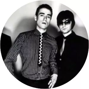 Zoot Woman - Musical group