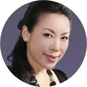 Zou Lunlun - Musician