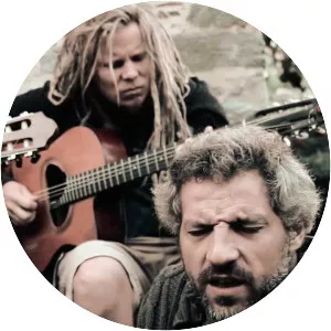 Zoufris Maracas - Musical group