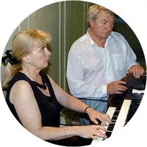 Zsuzsa Elekes - Hungarian organist