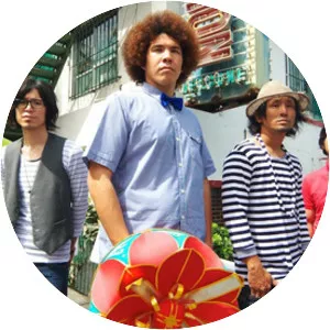 ZUKAN - Musical group