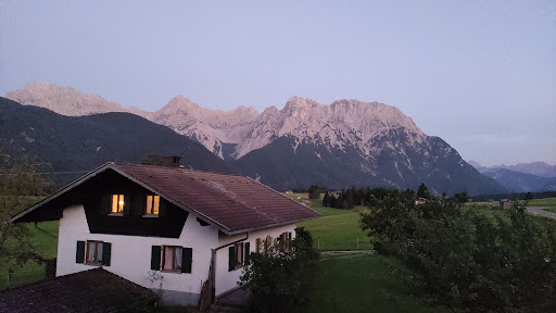 Zum-Bergbauer - Holiday apartment in Mittenwald, Germany