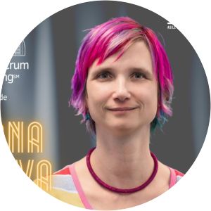 Zuzana Sochova - Writer