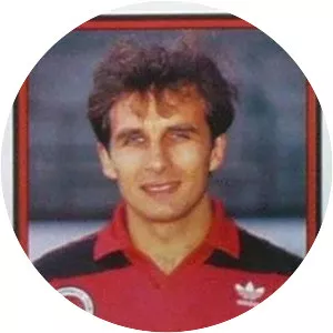 Zvonko Varga - Serbian football manager